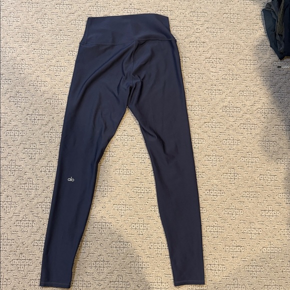 Alo Large High-Waisted Navy Leggings - Picture 2 of 4
